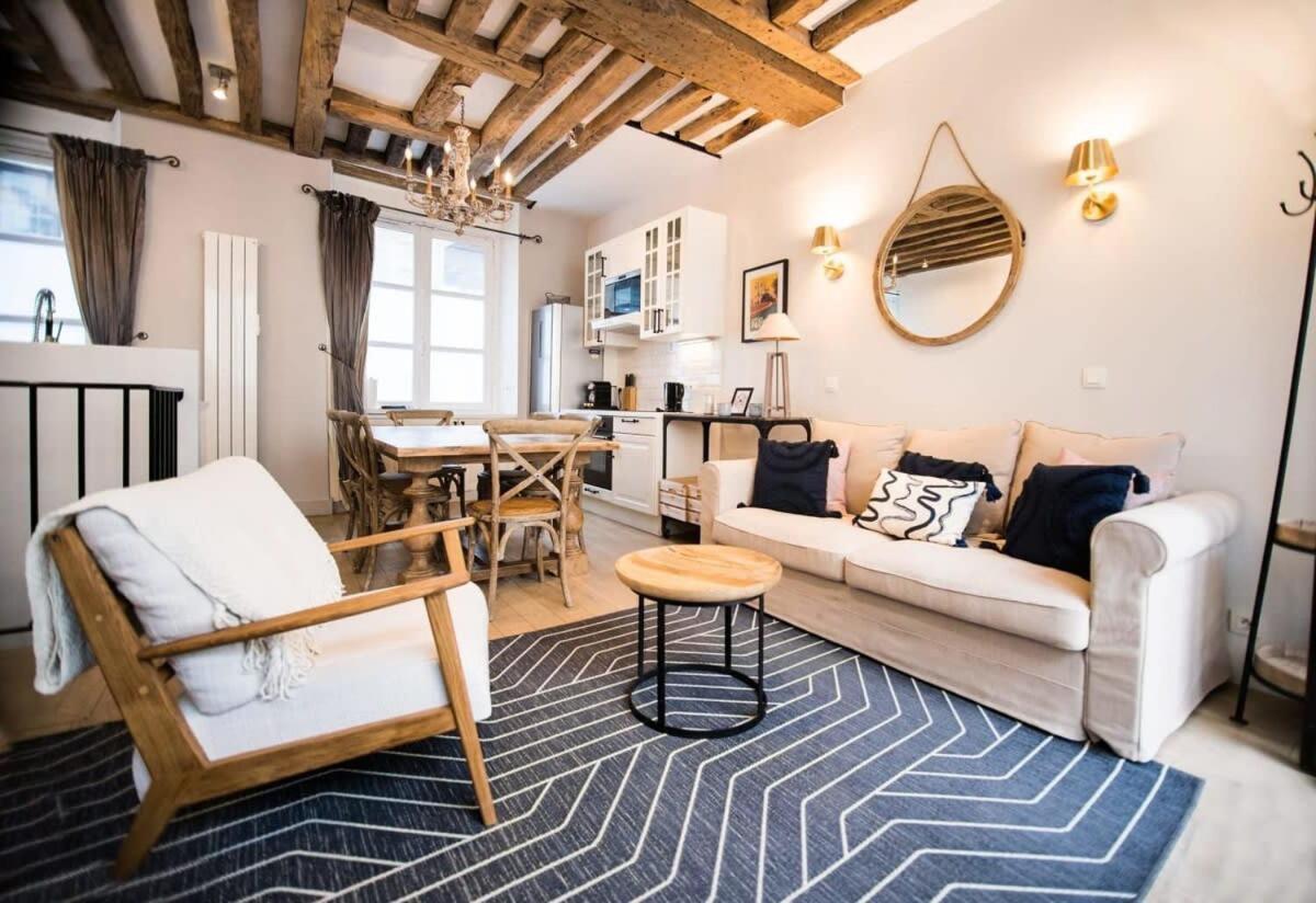Appartement Classy Bourgeois - Chic 2 Bedroom In Le Marais Parijs