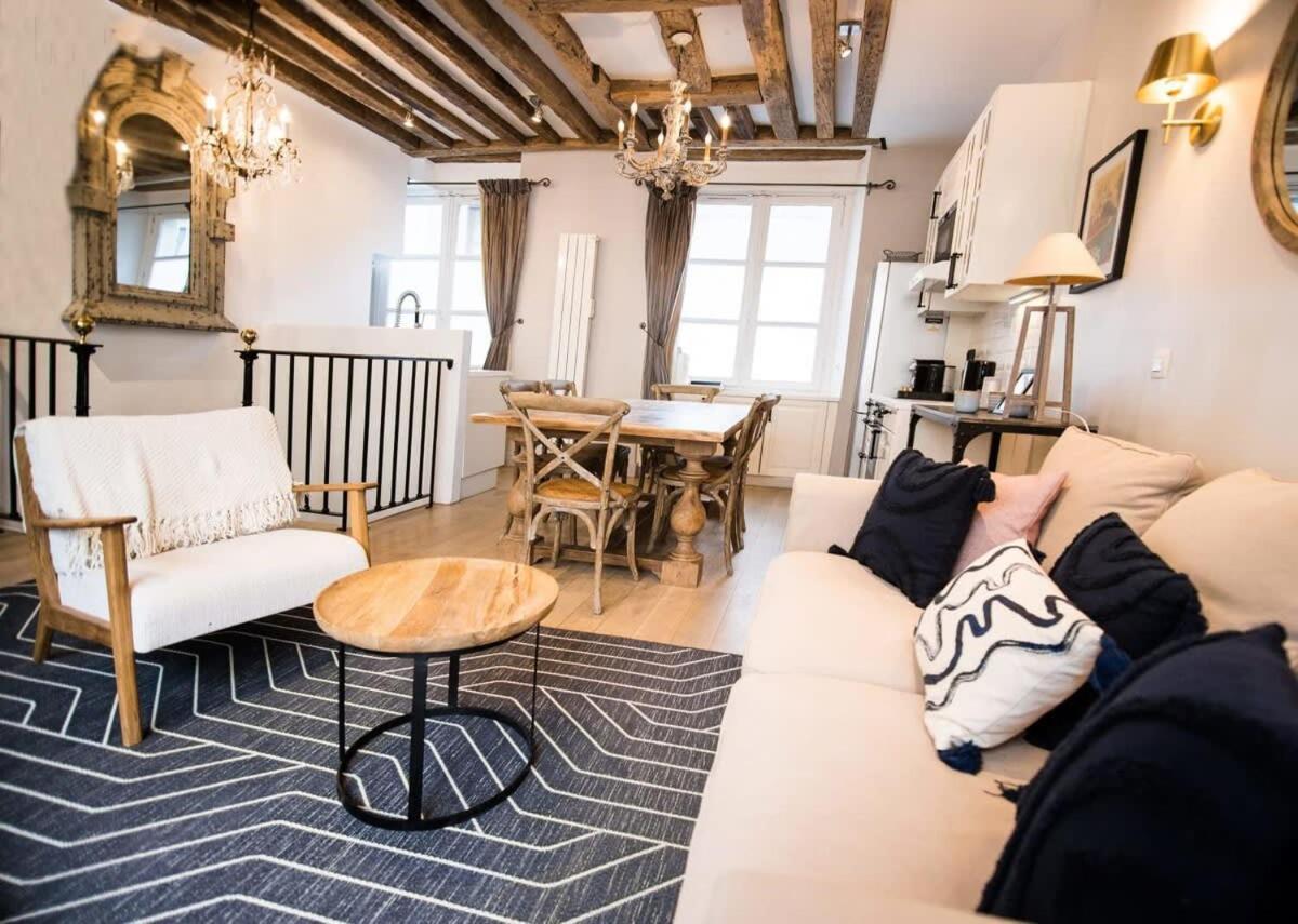 Appartement Classy Bourgeois - Chic 2 Bedroom In Le Marais Parijs